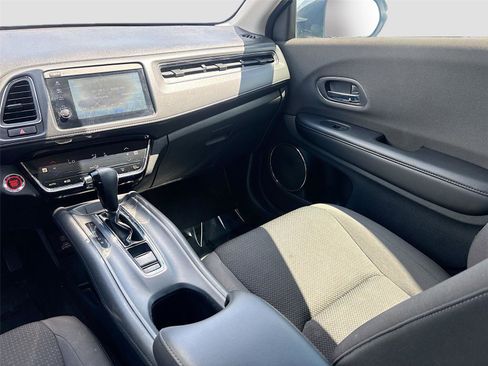 Used 2019 Honda HR-V EX image 23