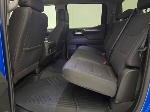 New 2025 Chevrolet Silverado 1500 LT w/ Z71 Off-Road Package image 39