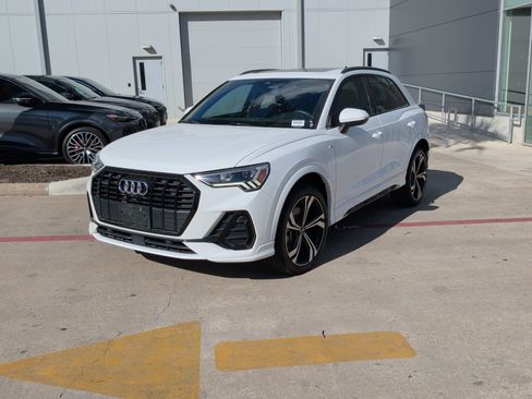 Used 2024 Audi Q3 2.0T Premium Plus AWD/4WD image 5
