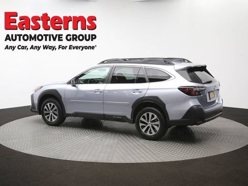Used 2025 Subaru Outback Premium AWD/4WD image 56