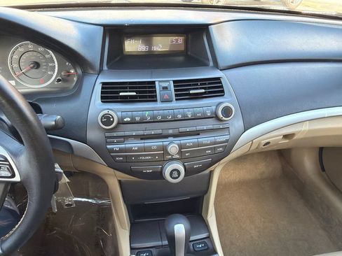 Used 2011 Honda Accord SE image 15