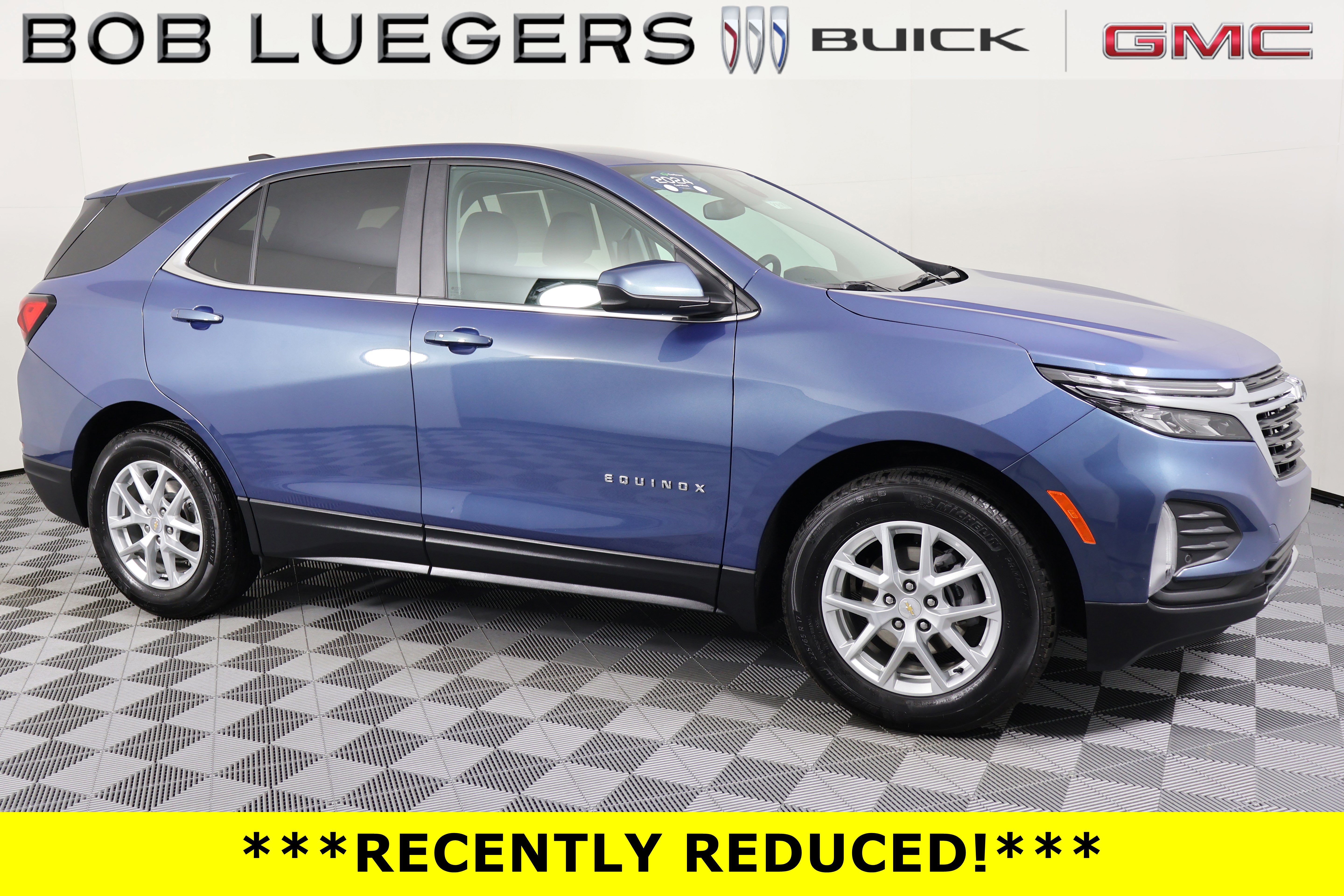 Certified 2024 Chevrolet Equinox LT FWD image 2