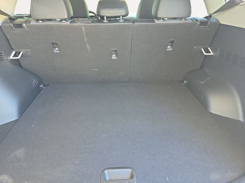 Used 2024 Kia Seltos S FWD image 10