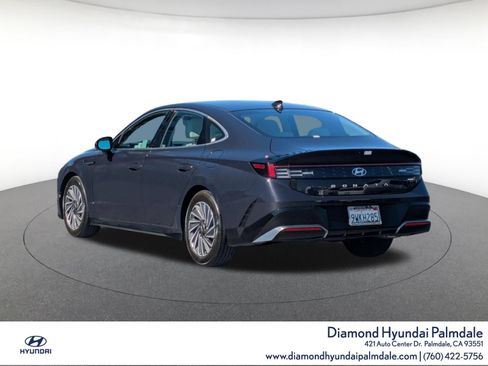 Certified 2025 Hyundai Sonata SEL FWD image 5