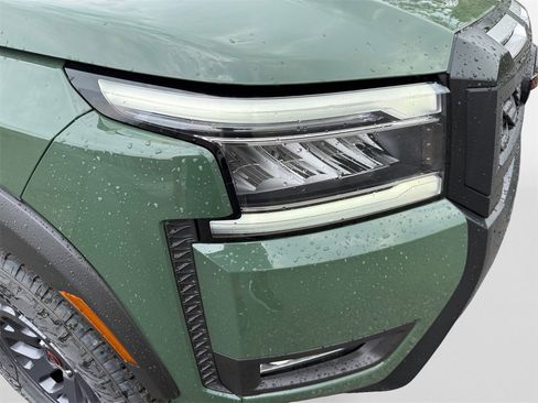 New 2025 Nissan Frontier PRO-4X w/ Interior Protection Package image 21