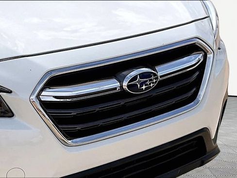 Used 2019 Subaru Outback 3.6R Touring AWD/4WD image 30