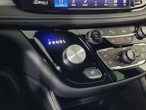 New 2026 Chrysler Pacifica Limited w/ S Appearance Package image 23