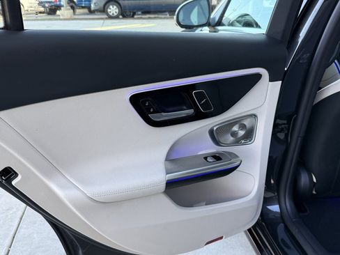 Certified 2025 Mercedes-Benz C 300 Sedan image 23