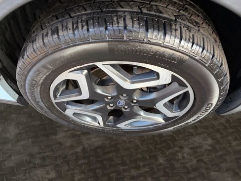 Used 2019 Subaru Crosstrek 2.0i Limited w/ Moonroof Package w/Navigation image 32