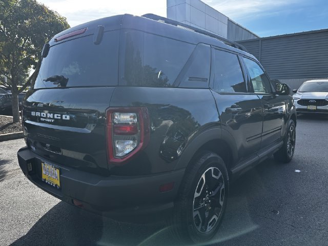 Certified 2023 Ford Bronco Sport Outer Banks w/ Tech Package AWD/4WD image 5