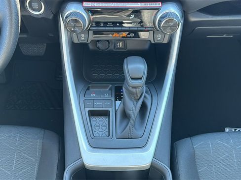 New 2025 Toyota RAV4 XLE image 31