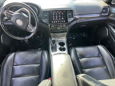 Used 2021 Jeep Grand Cherokee Overland image 18