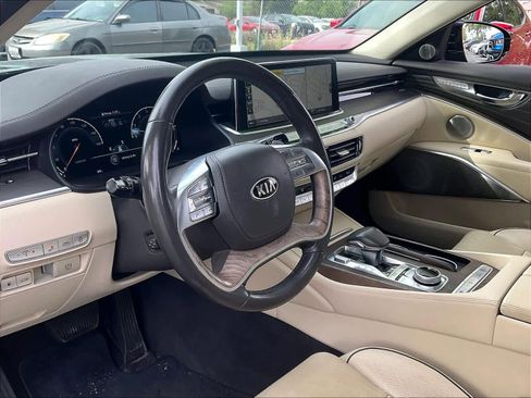 Used 2019 Kia K900 Luxury w/ VIP Package image 14