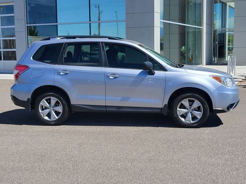 Used 2016 Subaru Forester 2.5i w/ Alloy Wheel Package AWD/4WD image 4