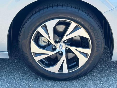 Certified 2025 Subaru Legacy AWD/4WD image 6
