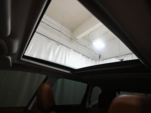 Used 2023 Subaru Forester Touring image 24