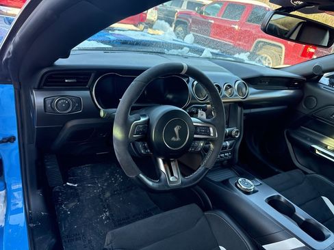 Used 2022 Ford Mustang Shelby GT500 w/ Technology Package image 10