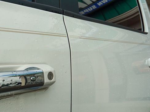 Used 2017 RAM 3500 Laramie image 10