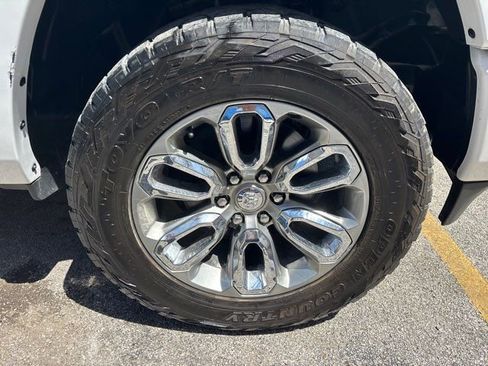 Used 2019 RAM 1500 Limited AWD/4WD image 8