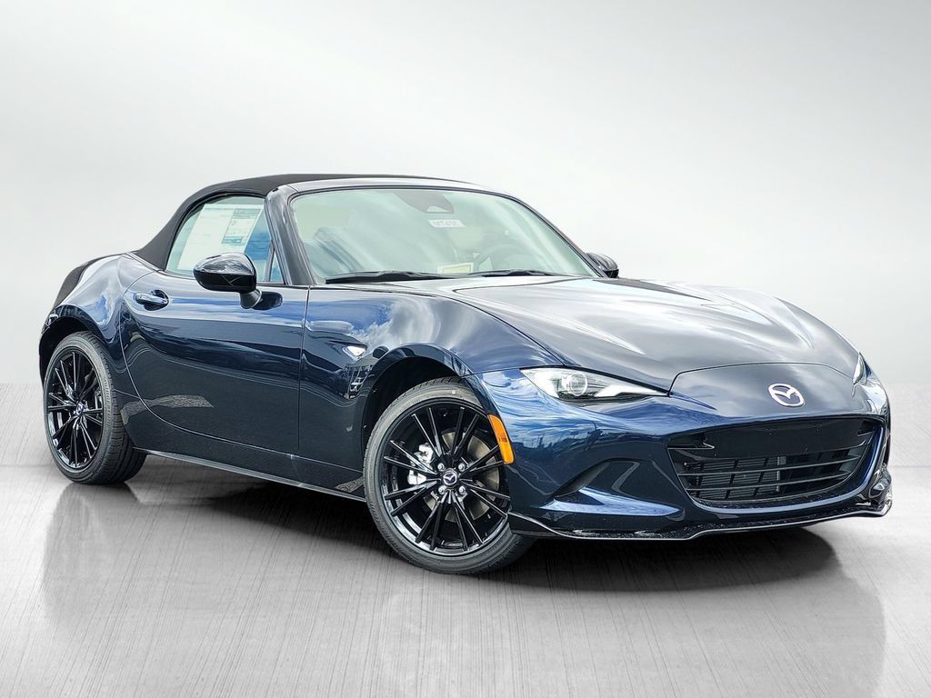 New 2026 MAZDA MX-5 Miata Club w/ Interior Package RWD image 1