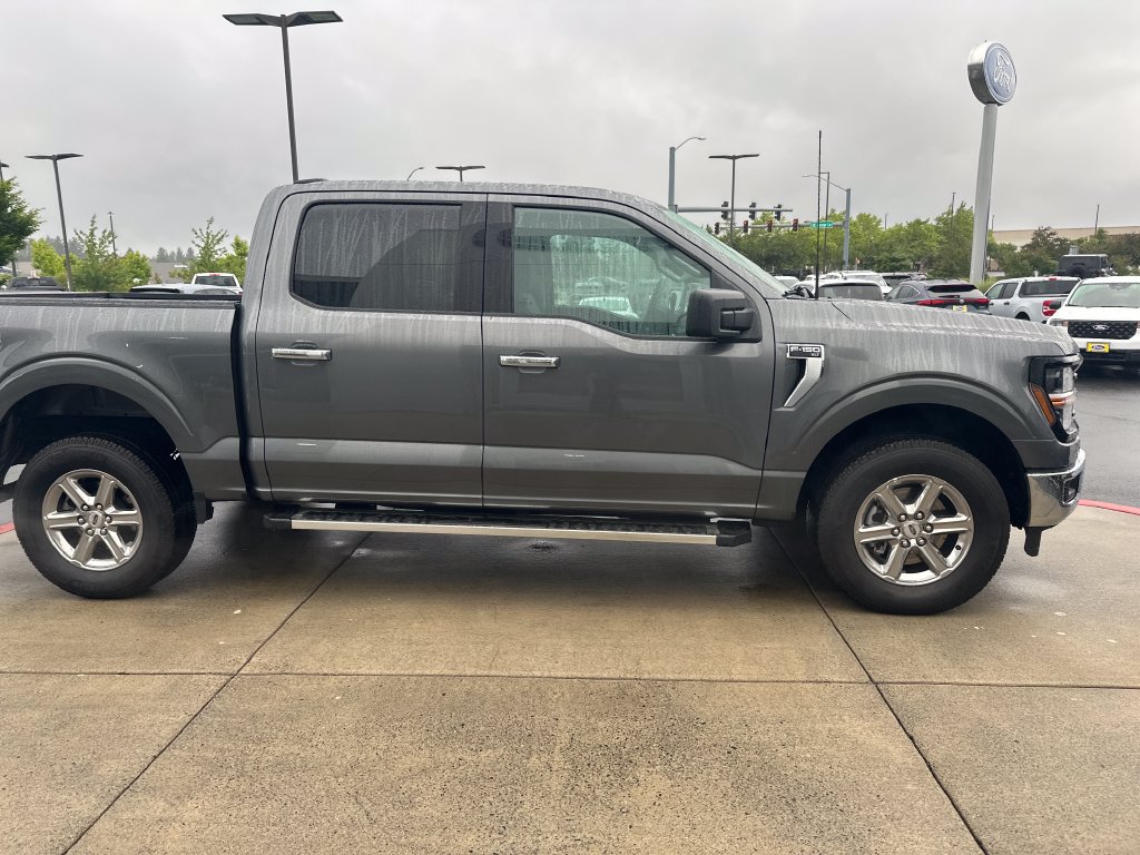 Used 2025 Ford F150 XLT w/ Equipment Group 301A Standard AWD/4WD image 5