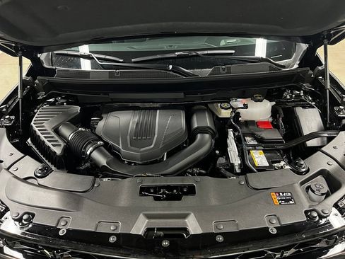New 2026 Chevrolet Traverse RS w/ LPO, Floor Liner Package AWD/4WD image 40