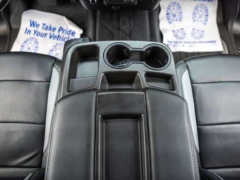 Used 2022 Chevrolet Silverado 1500 Custom AWD/4WD image 28