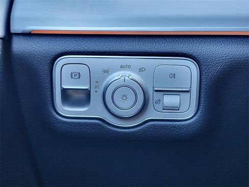 Used 2023 Mercedes-Benz GLE 53 AMG 4MATIC Coupe image 21