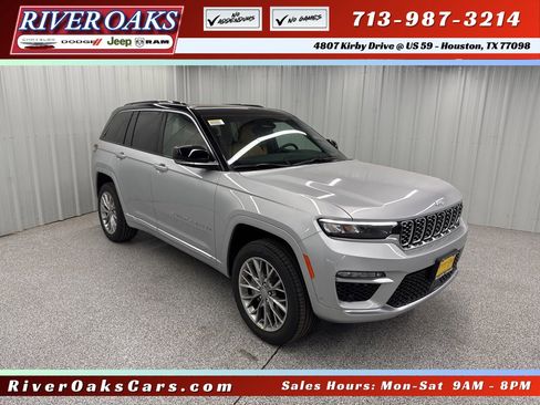 Used 2025 Jeep Grand Cherokee Summit image 1