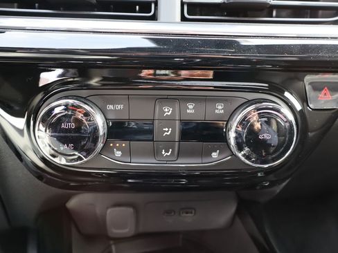 New 2026 Chevrolet Trax RS w/ Driver Confidence Package image 19