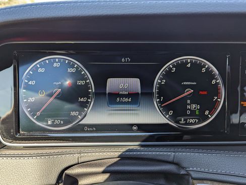 Used 2015 Mercedes-Benz S 550 4MATIC Sedan image 4