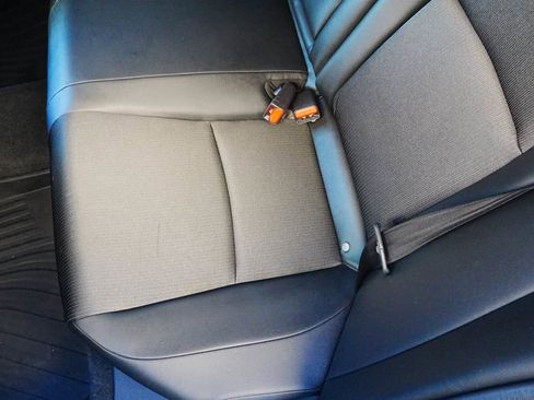 Used 2022 Honda Accord Sport image 13