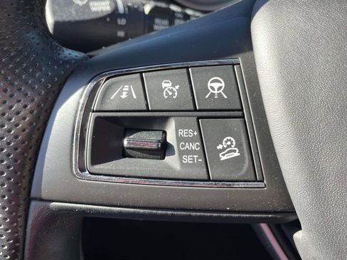 Used 2021 Maserati Levante image 21