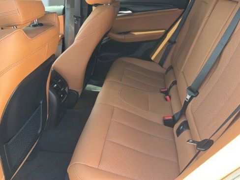 Used 2025 BMW X4 xDrive30i w/ Convenience Package AWD/4WD image 19