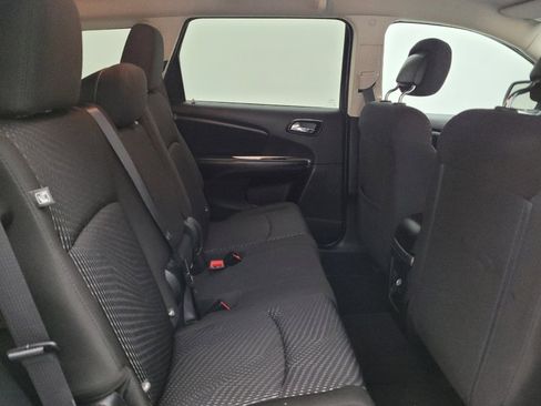 Used 2017 Dodge Journey SE AWD/4WD image 19