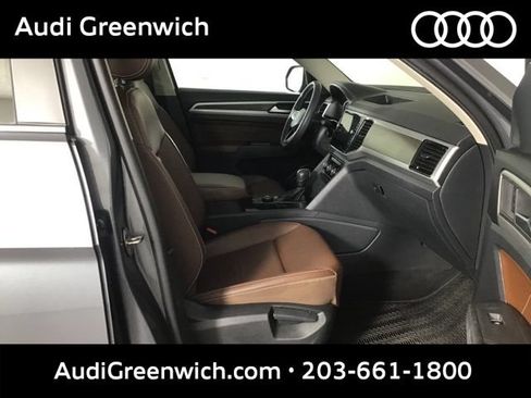 Used 2023 Volkswagen Atlas SE AWD/4WD image 24