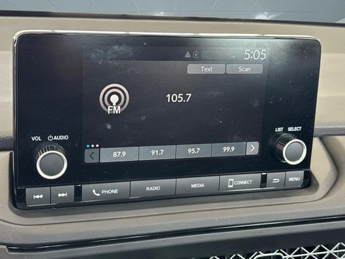 Certified 2025 Honda Accord SE image 20