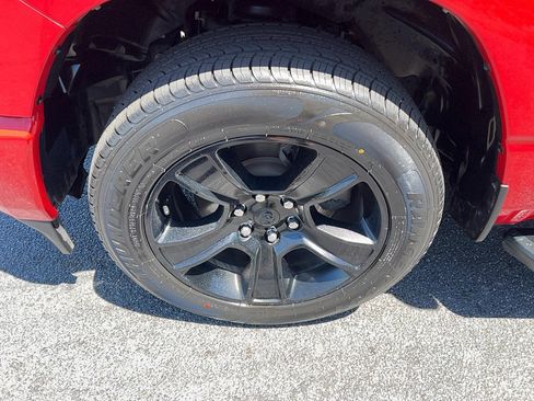 Used 2023 RAM 1500 Lone Star AWD/4WD image 9