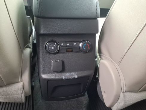 Used 2011 Ford Explorer XLT w/ 202A Rapid Spec Order Code AWD/4WD image 9