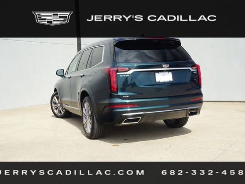 Certified 2025 Cadillac XT6 Premium Luxury w/ Platinum Package image 9