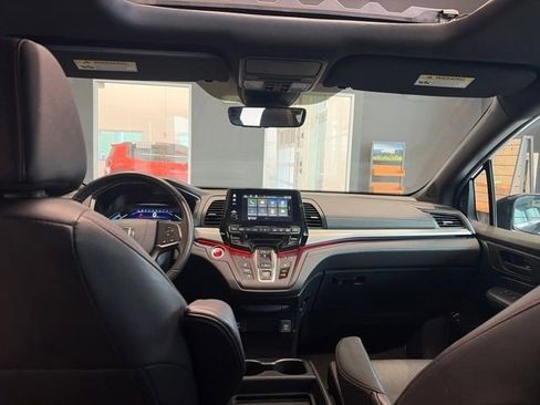 Used 2024 Honda Odyssey Sport image 20