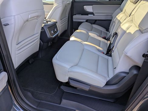 Used 2025 Ford Expedition Max Active image 27