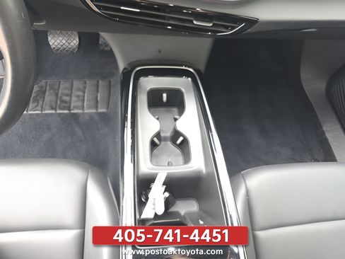 Used 2023 Volkswagen ID.4 Pro S AWD/4WD image 17