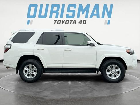 Used 2018 Toyota 4Runner SR5 Premium image 8