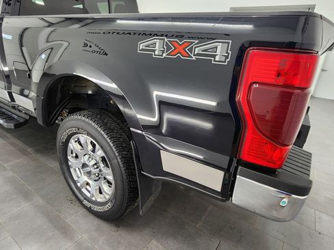 Used 2021 Ford F250 Lariat w/ Chrome Package image 31