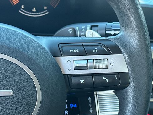 Used 2025 Hyundai Sonata SEL image 25