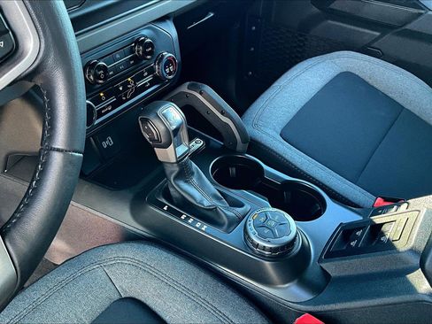 Used 2023 Ford Bronco Big Bend image 19