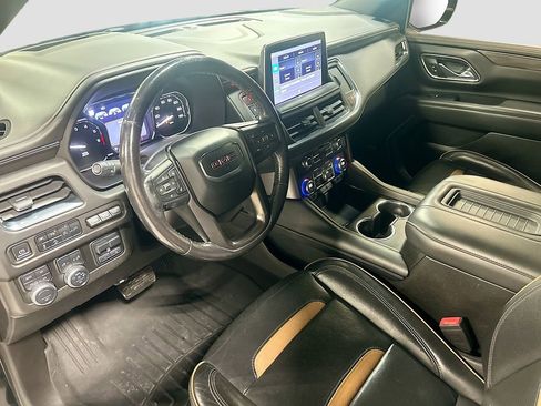 Used 2021 GMC Yukon AT4 w/ AT4 Premium Plus Package image 9