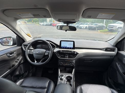 Used 2021 Ford Escape SEL AWD/4WD image 5