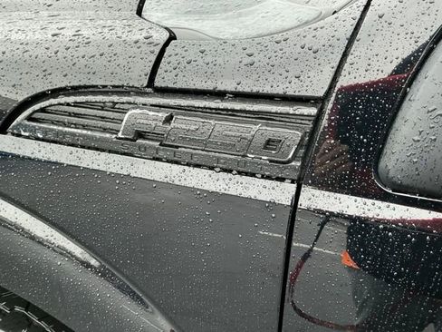 Used 2016 Ford F250 Lariat w/ Lariat Ultimate Package image 7